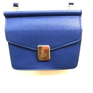 Blue gorgeous crossbody bag